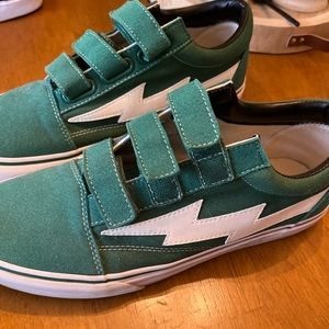 Men’s Special Edition Van’s. Size 10